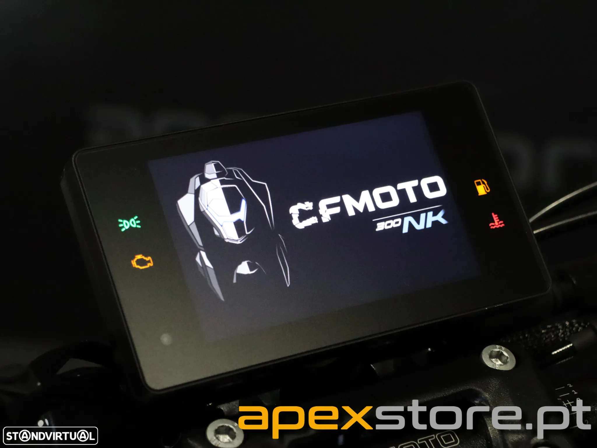 CF Moto 300NK - 13