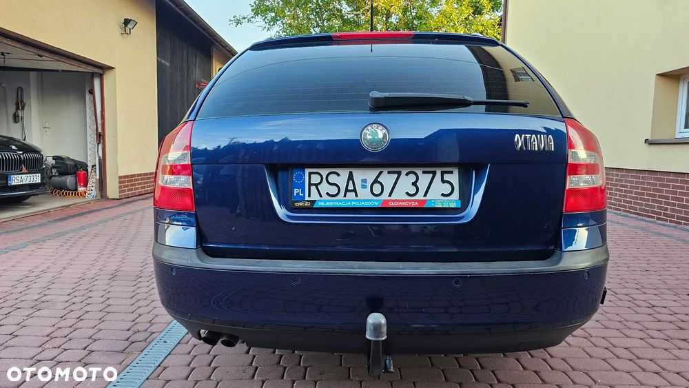 Skoda Octavia 1.6 Automatik Ambiente - 19