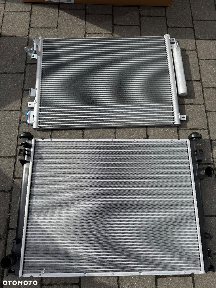 Dodge Challenger 15- chłodnica zestaw wentylator - 3