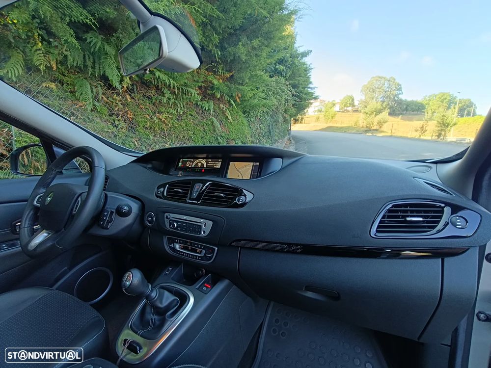Renault Scénic 1.5 dCi Exclusive SS - 31