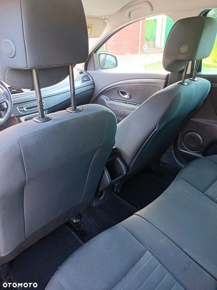 Renault Megane ENERGY TCe 130 LIMITED - 13
