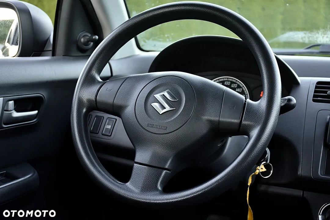 Suzuki Swift 1.3 Comfort - 20