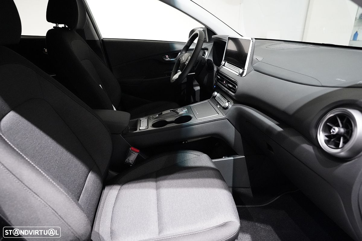 Hyundai Kauai EV 64.8 kWh Vanguard - 21