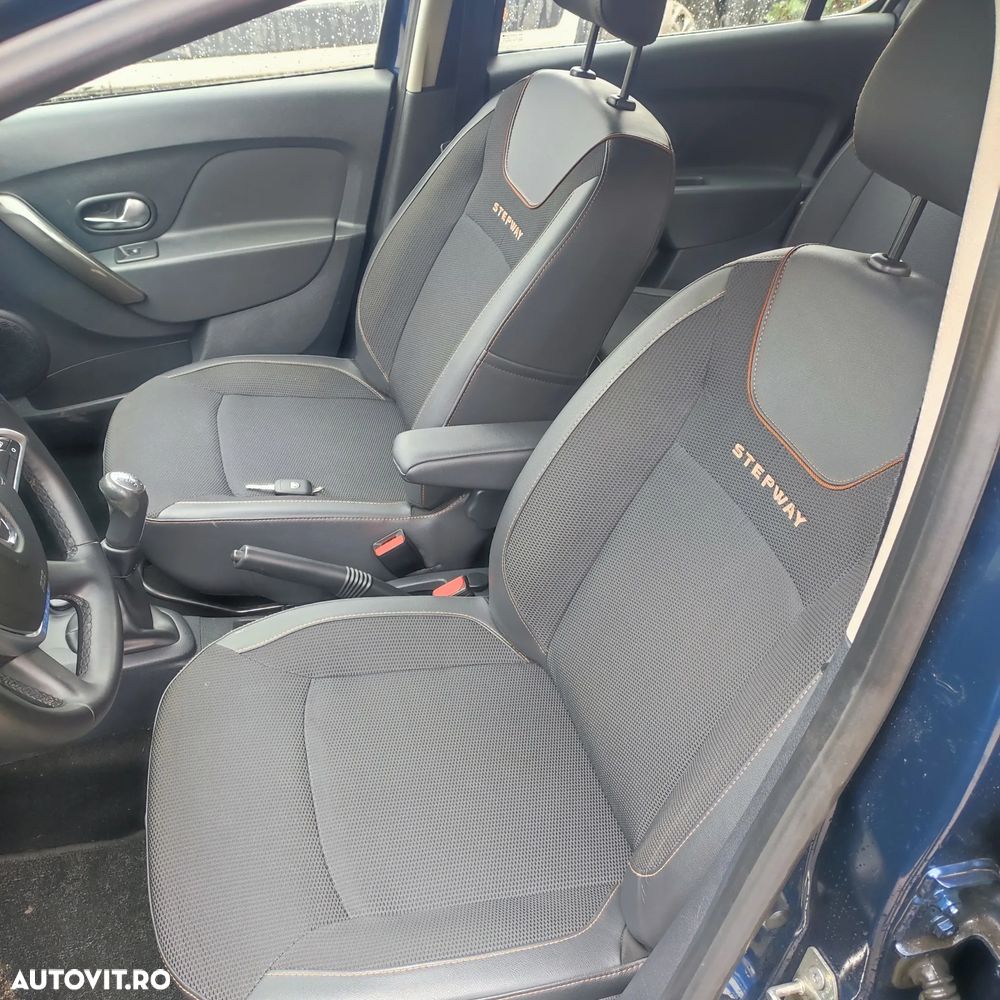 Dacia Sandero Stepway 0.9 TCe - 10