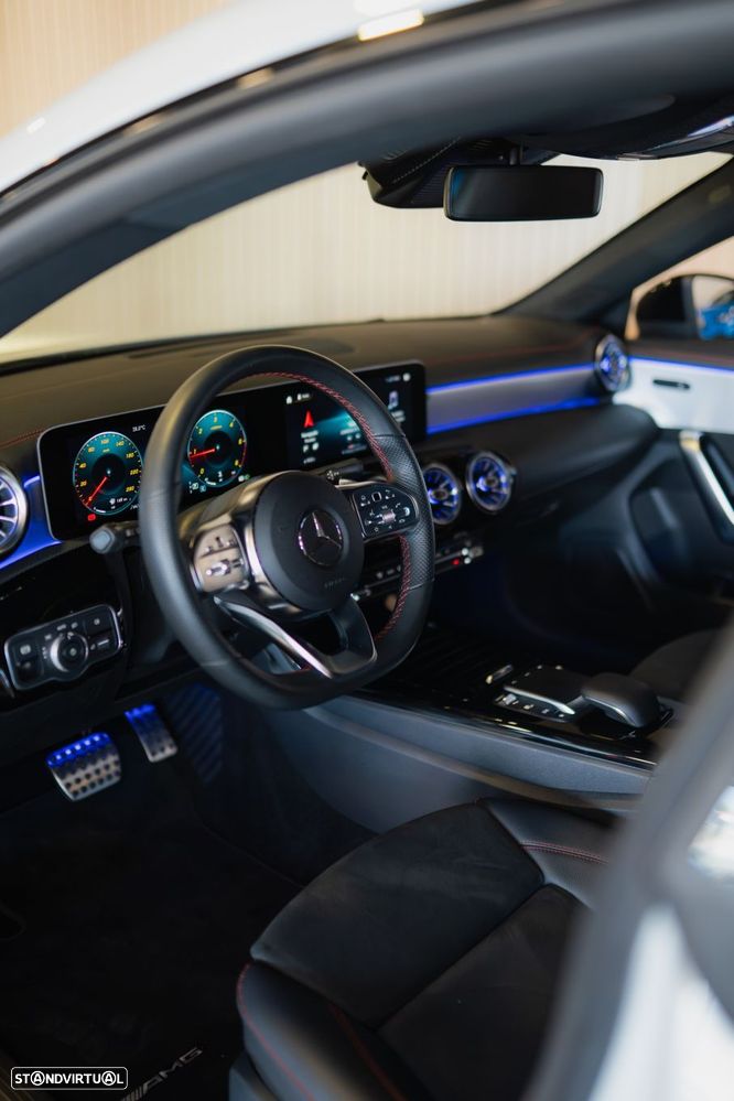 Mercedes-Benz CLA 180 d Shooting Brake AMG Line Aut. - 20