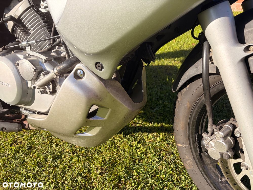 Honda Varadero - 17