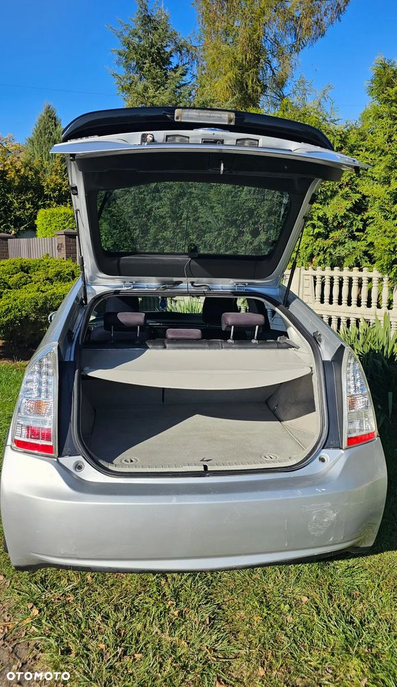 Toyota Prius 1.8 Hybrid Active - 13