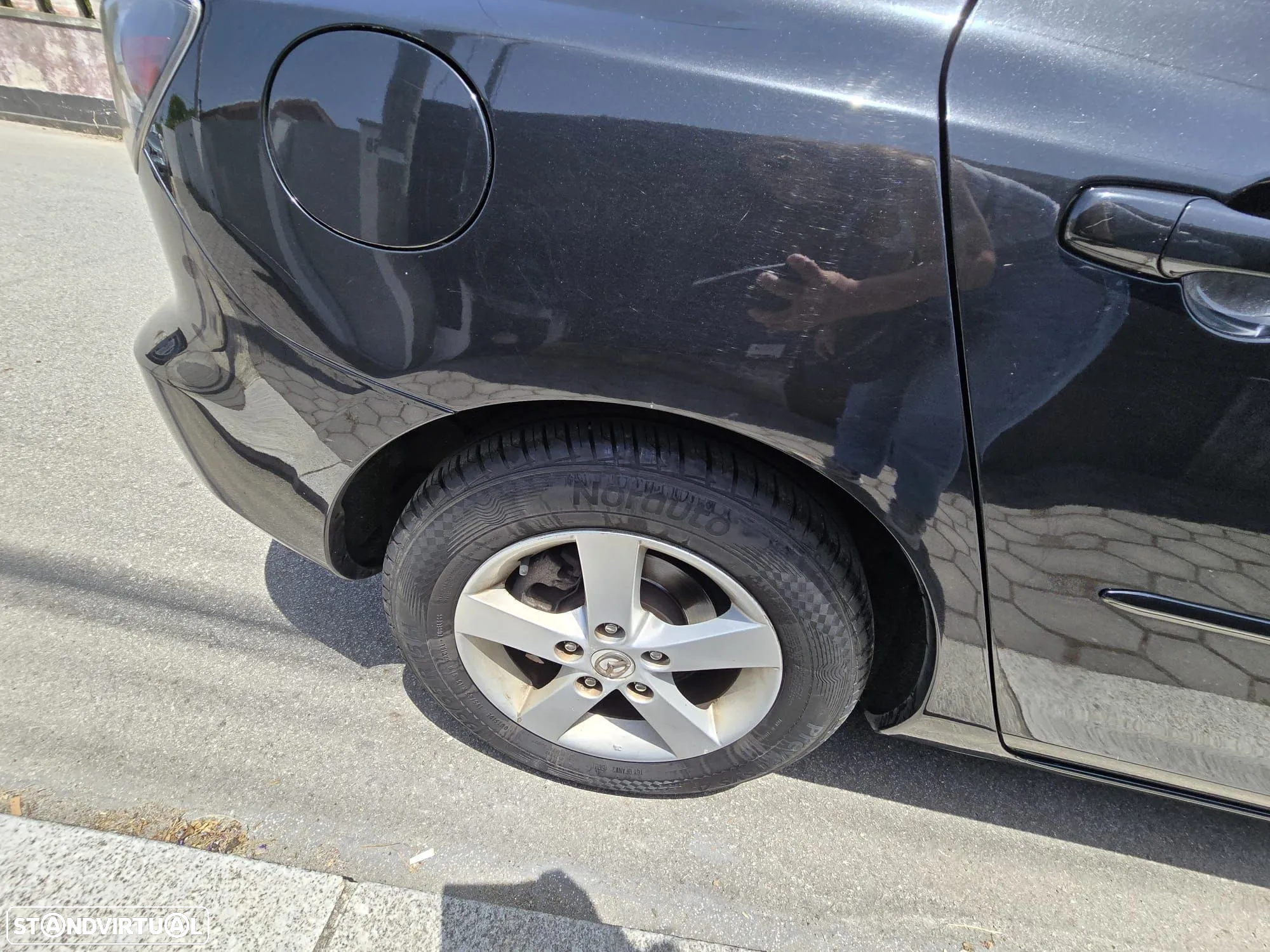 Mazda 3 - 5