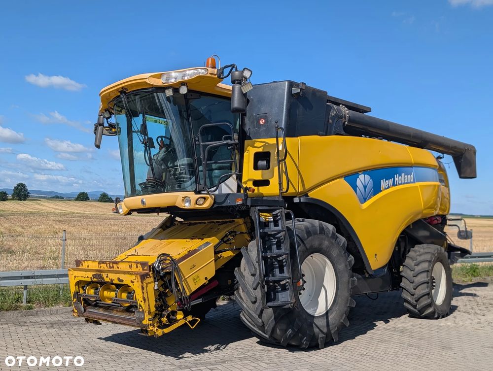 New Holland CX8090 - 8