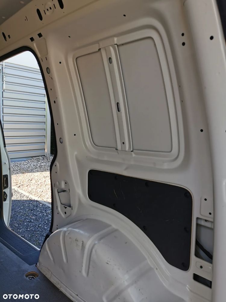 Volkswagen Caddy - 16