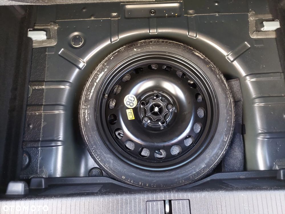 Opel Astra 1.4 Turbo Exklusiv - 33