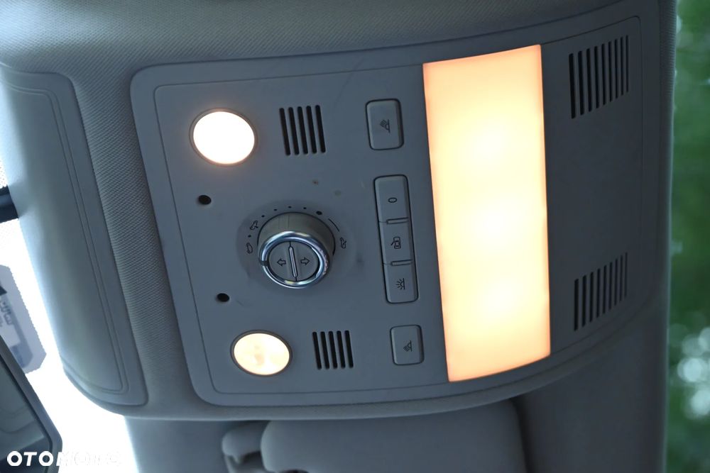 Volkswagen Touareg V6 FSI Blue Motion - 17