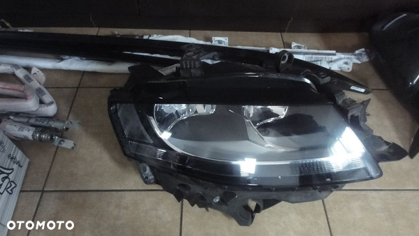 AUDI A4 B8 LIFT LAMPA PRZÓD PRAWA 8K0941030AG