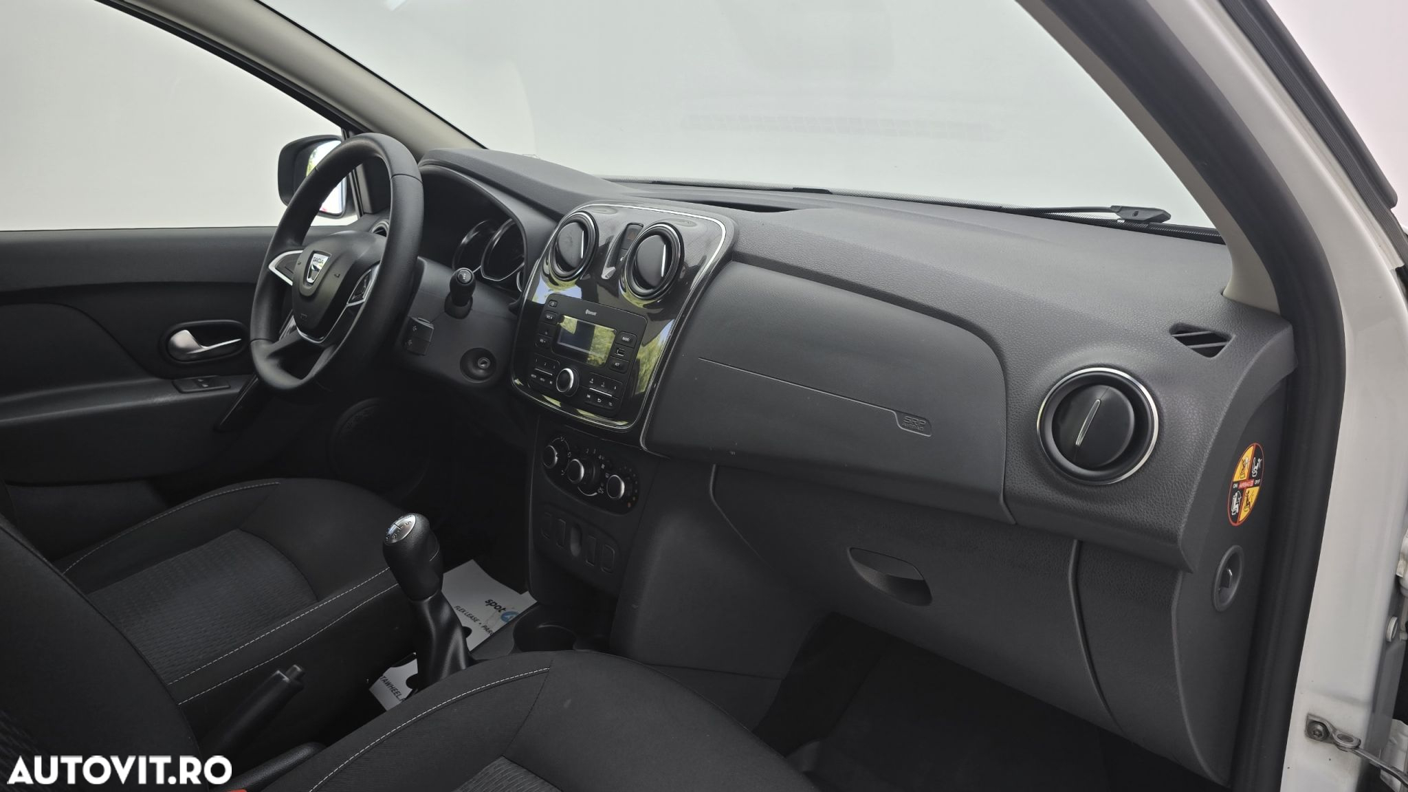 Dacia Logan 0.9 TCe Laureate - 20