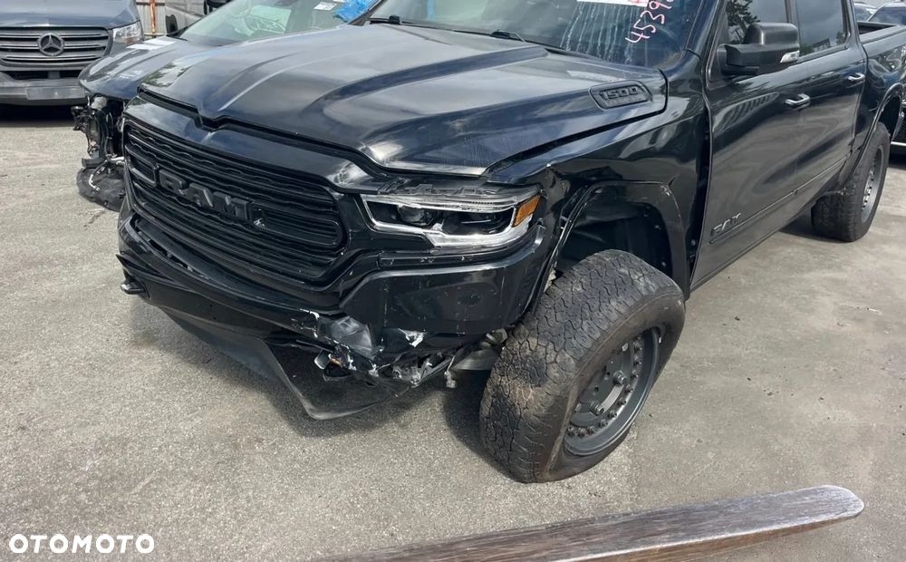 RAM 1500 - 4