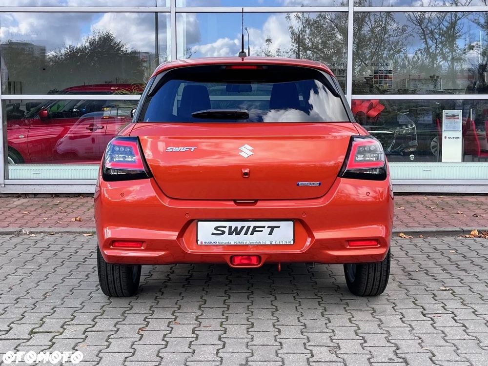 Suzuki Swift - 4