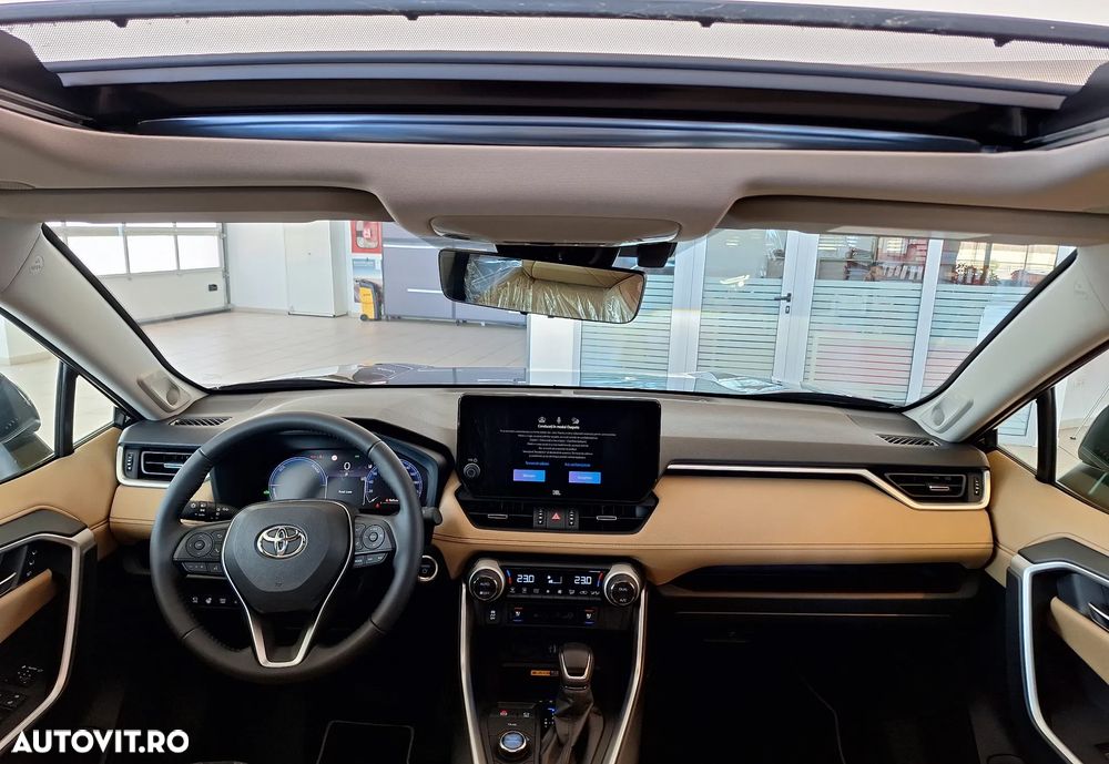 Toyota RAV4 - 13