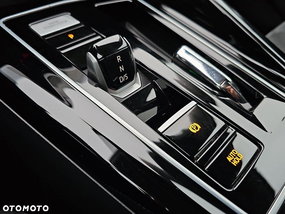 Volkswagen Golf Variant 2.0 TDI Style DSG - 23