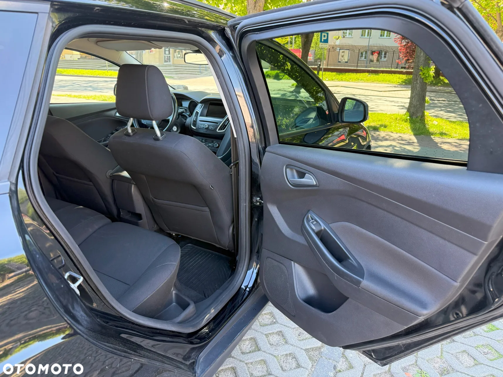 Ford Focus - 11