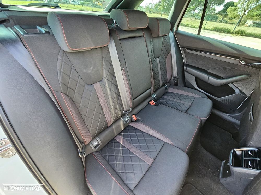 Skoda Octavia Break 1.4 TSi iV RS DSG - 23