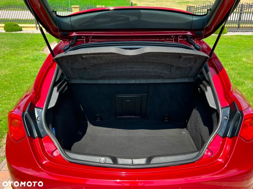 Alfa Romeo Giulietta 1.4 TB 16V Sport - 11