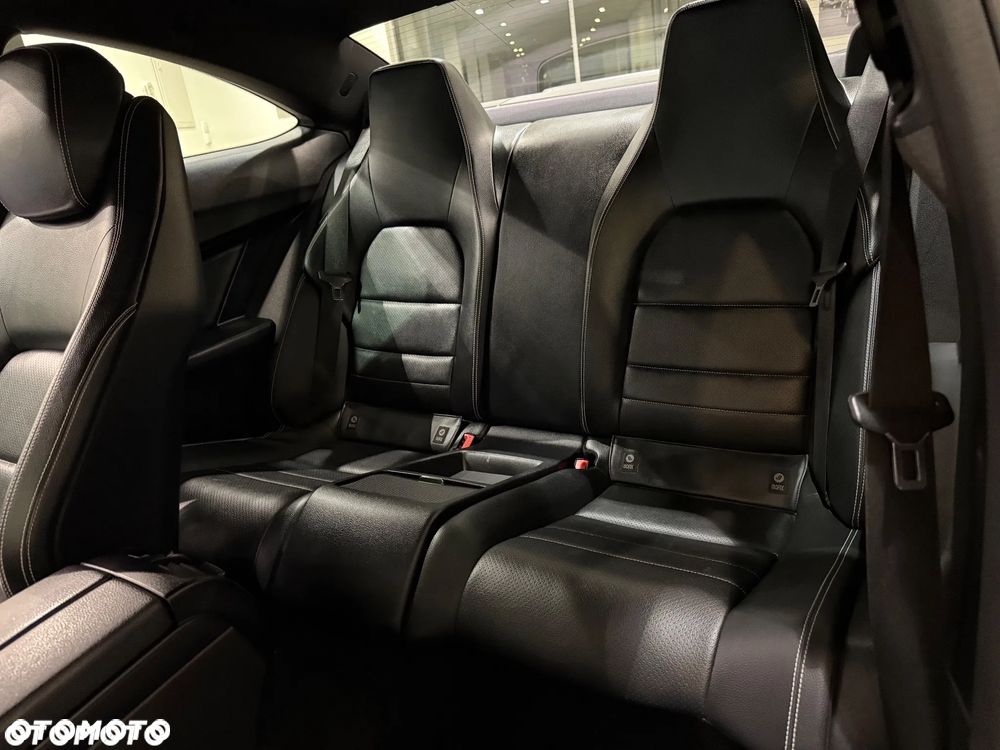Mercedes-Benz Klasa C 220 CDI DPF Coupe (BlueEFFICIENCY) - 28