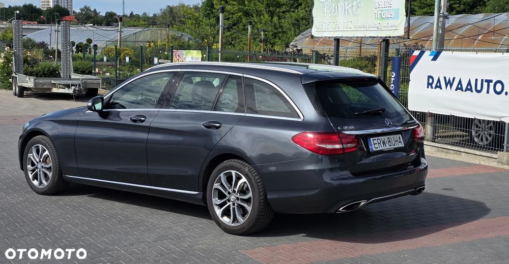 Mercedes-Benz Klasa C 350 e 7G-TRONIC - 3