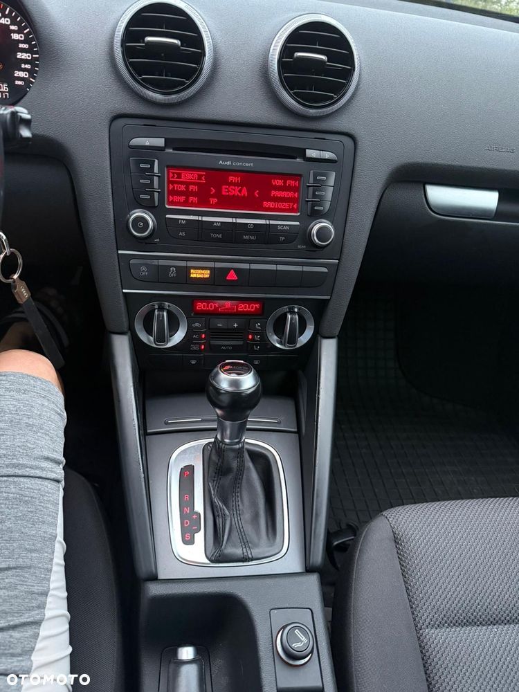 Audi A3 2.0 TDI DPF Attraction S tronic - 16