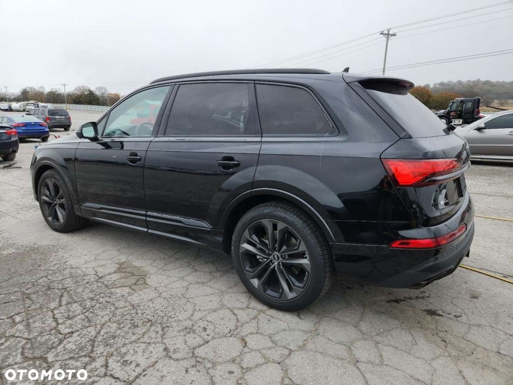 Audi Q7 - 2