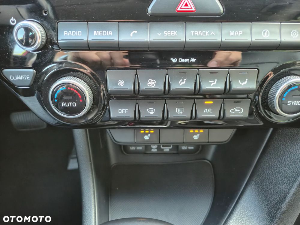 Kia Sportage 1.7 CRDI Business Line 2WD DCT - 13