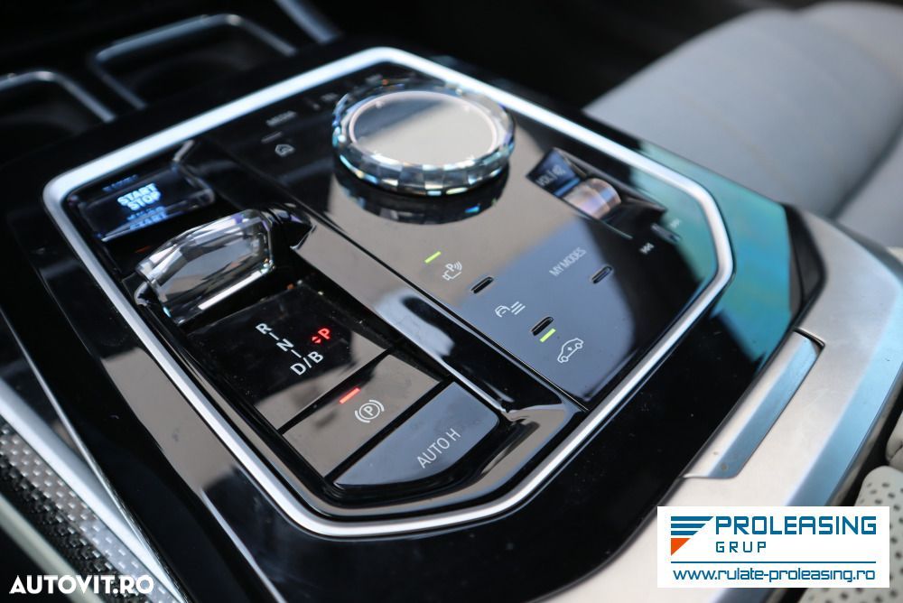 BMW i7 M70 xDrive - 7