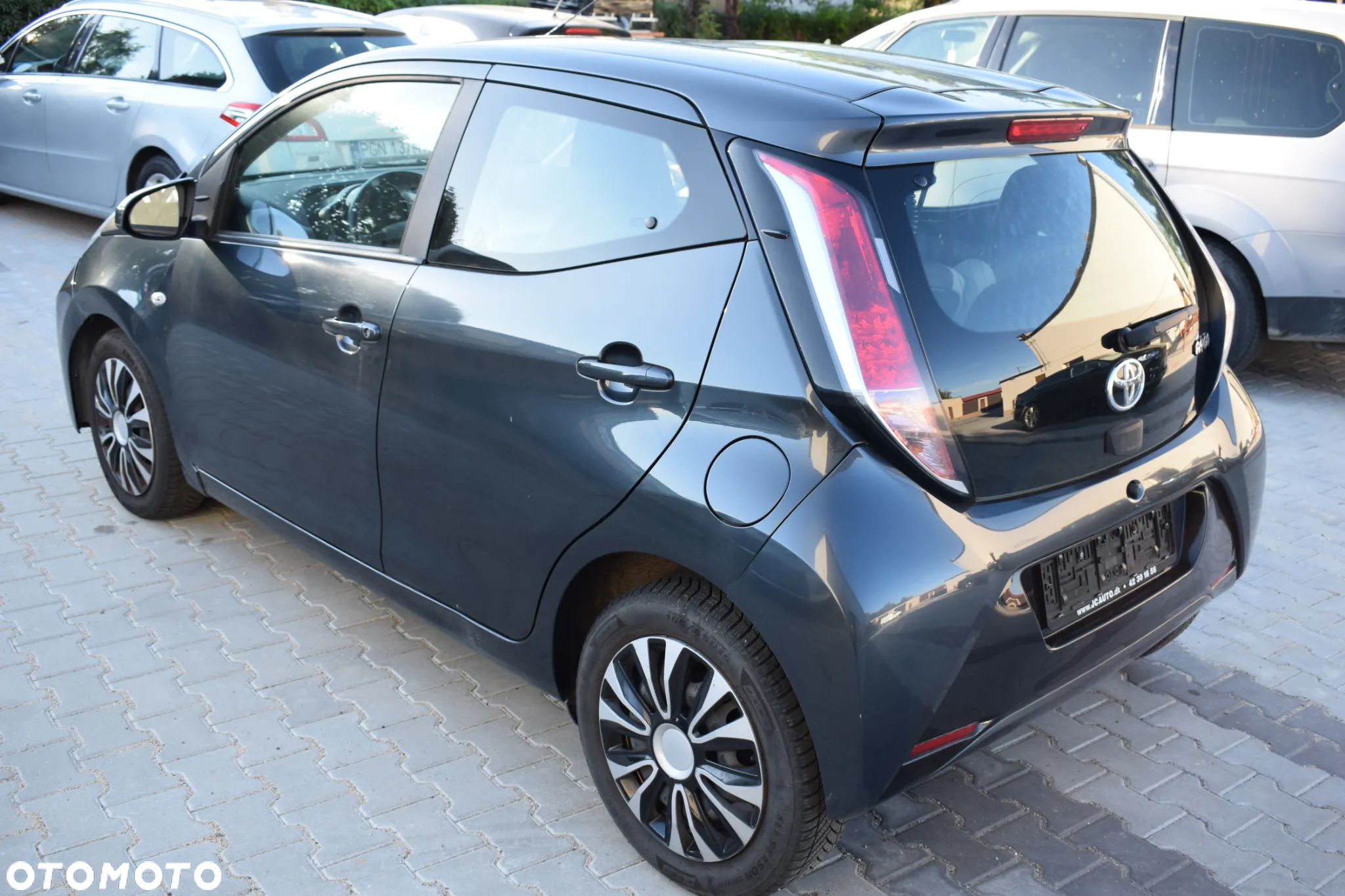 Toyota Aygo 1.0 VVT-i Sprint EU6 - 4