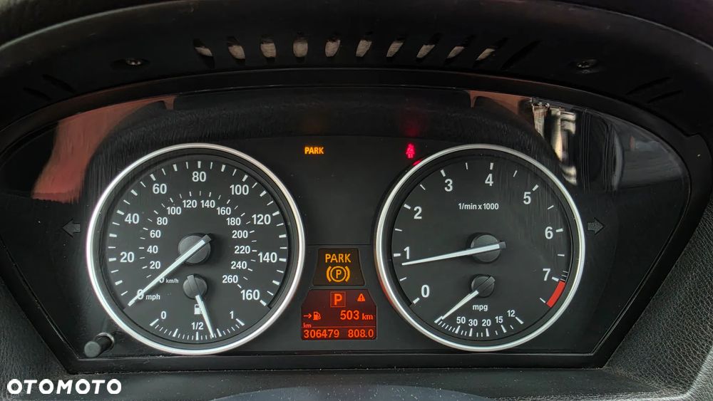 BMW X5 xDrive30i - 33