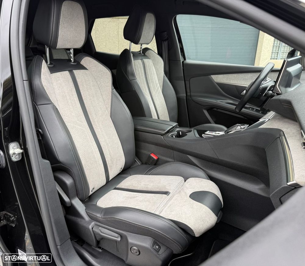 Peugeot 3008 1.6 Hybrid GT Pack e-EAT8 - 28