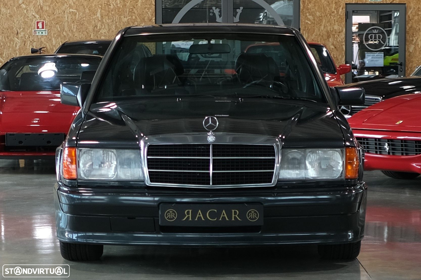 Mercedes-Benz 190 E 2.5-16 - 2