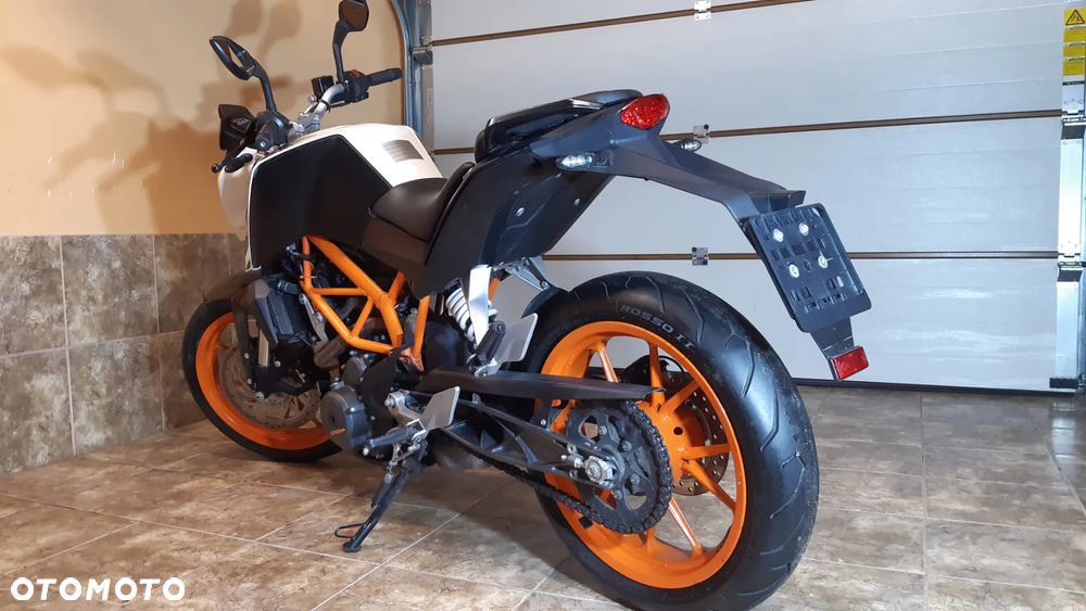 KTM Duke - 4