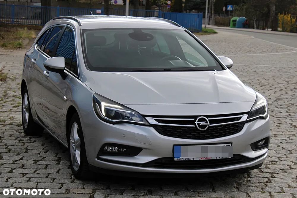 Opel Astra - 1
