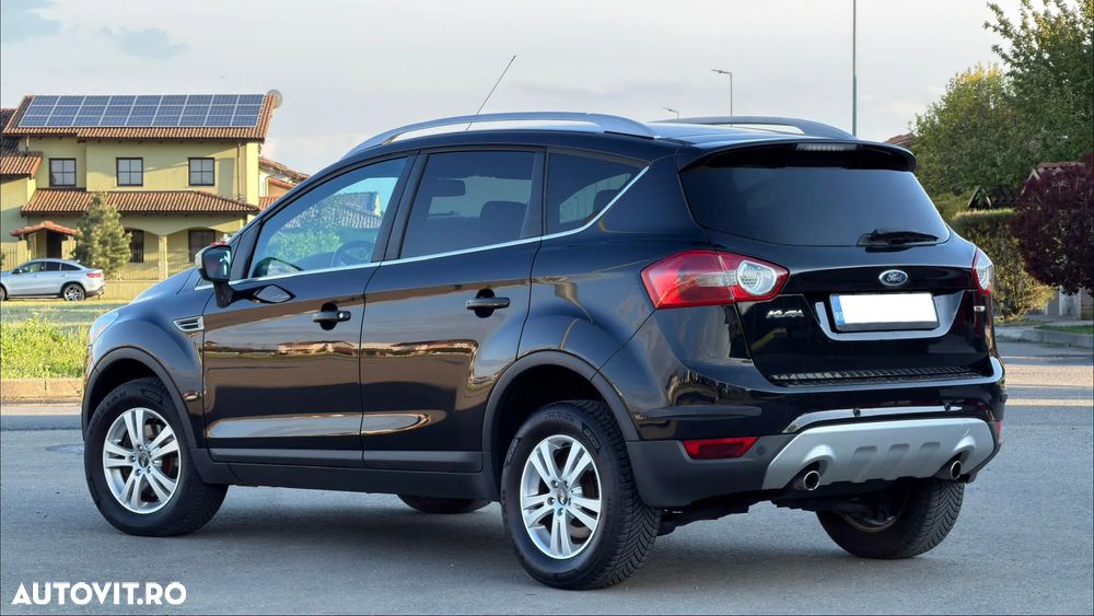 Ford Kuga - 4