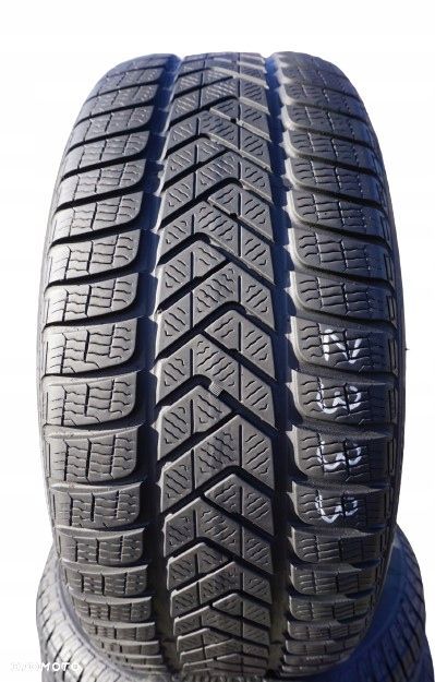 Pirelli Winter SottoZero 3 255/45R19 104W Z333 - 1