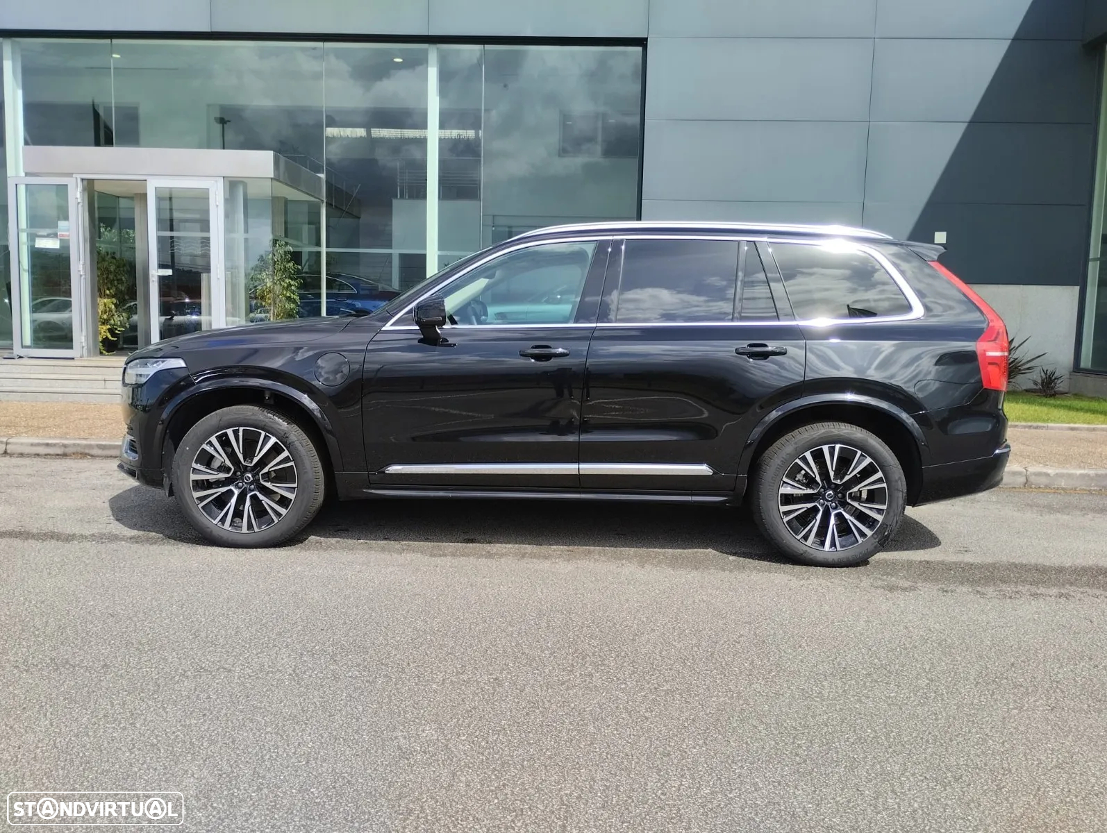 Volvo XC 90 2.0 T8 PHEV Plus Bright AWD - 28