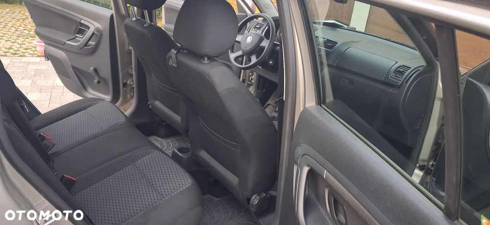 Skoda Fabia 1.4 16V Active - 7
