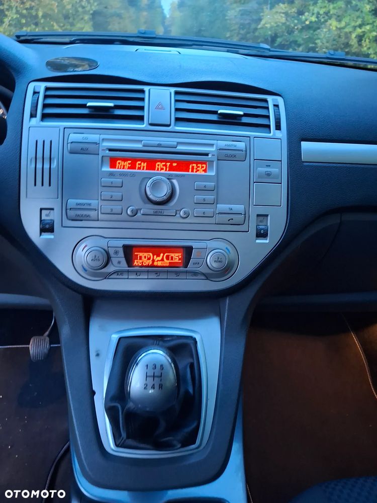 Ford C-MAX - 22
