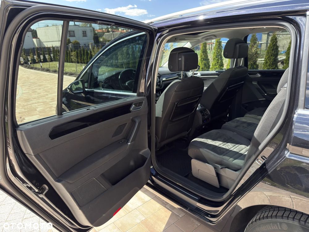 Volkswagen Touran 2.0 TDI BMT Highline DSG - 19