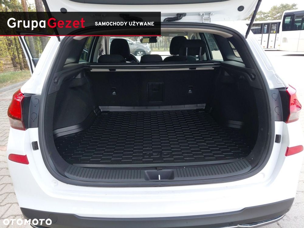 Hyundai i30 - 18