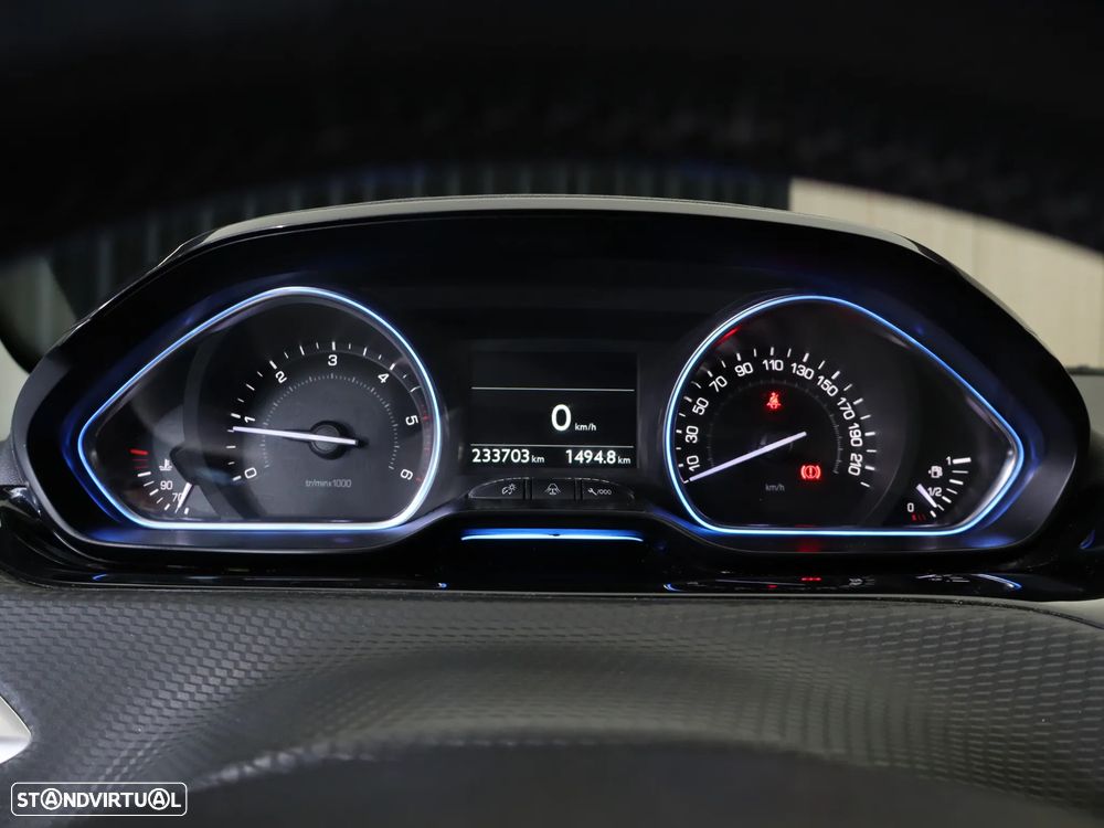 Peugeot 2008 e-HDi FAP 115 STOP & START Allure - 25