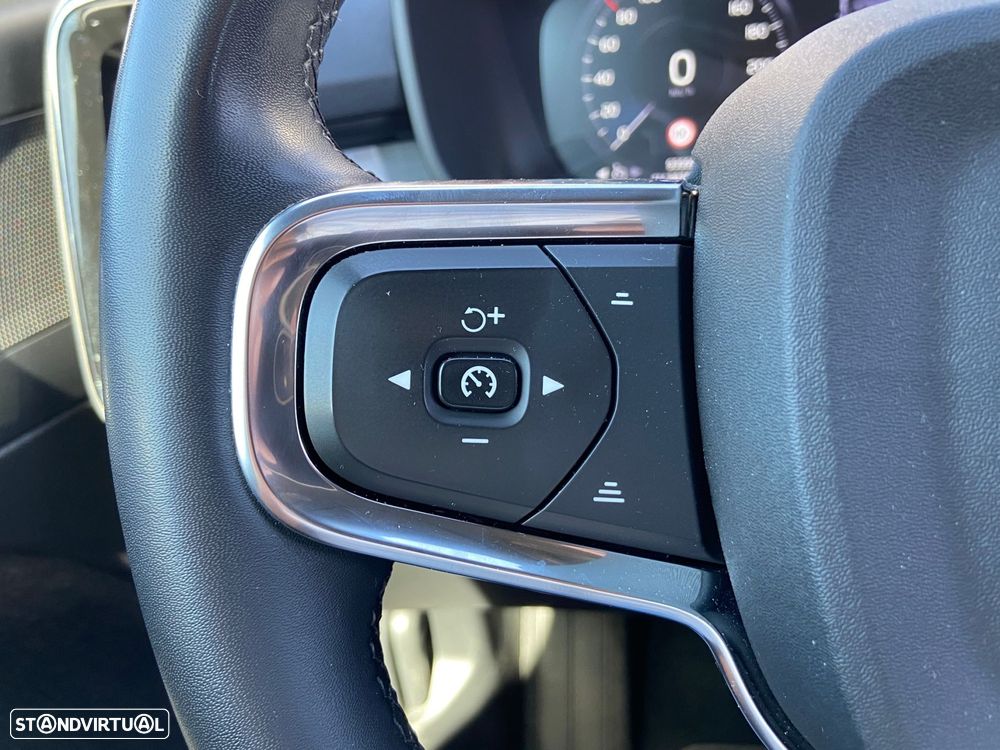 Volvo XC 40 T4 Recharge DKG Core - 12
