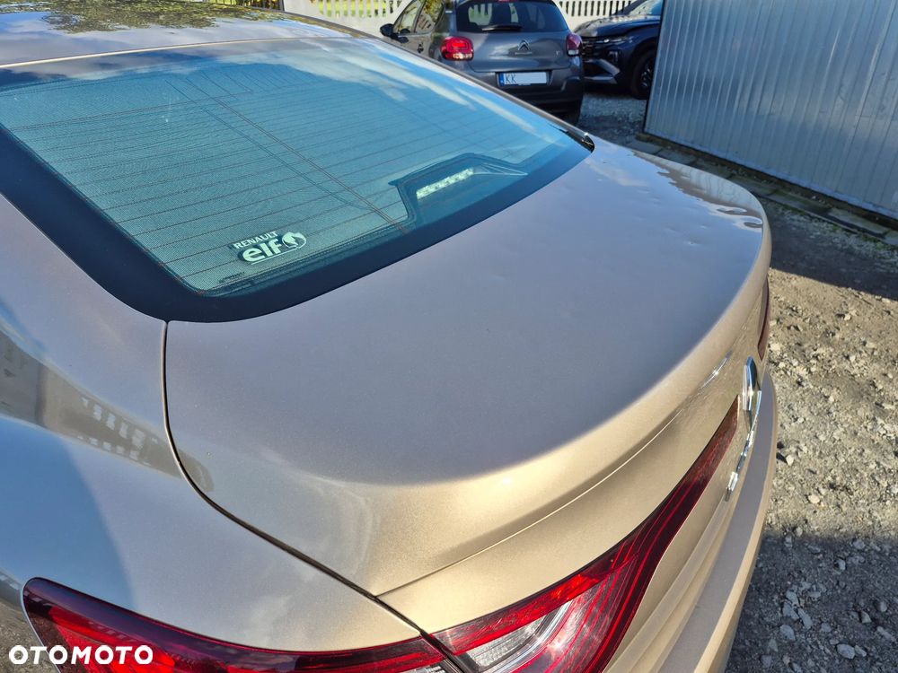 Renault Megane 1.6 SCe Life - 23