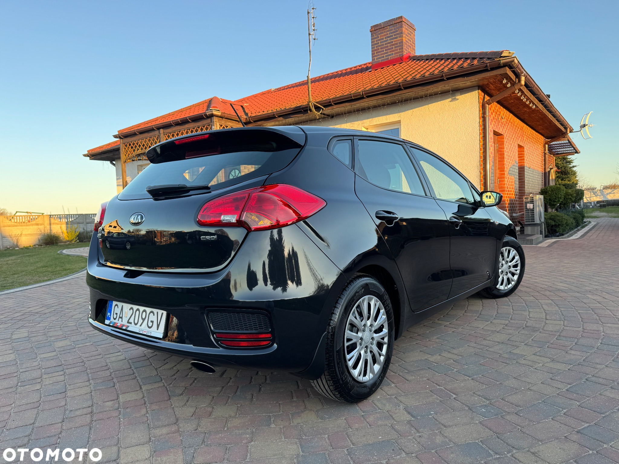 Kia Ceed Cee'd 1.4 CRDi M - 8