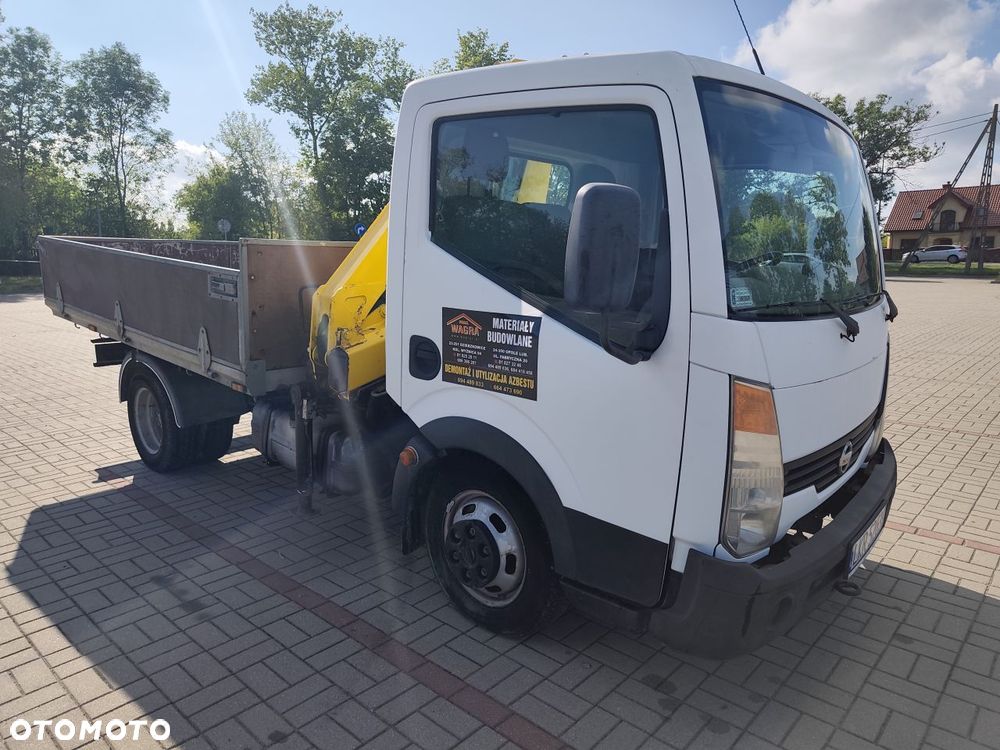 Nissan CABSTAR - 5