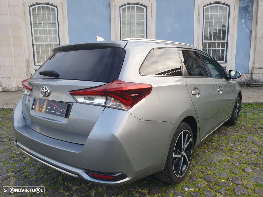 Toyota Auris Touring Sports 1.4 D-4D Comfort+Pack Sport - 6
